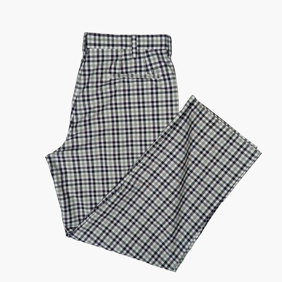 Izod Performance Golf Mens 37x32 Purple Black Plaid Flat Front Pants - Picture 1 of 8